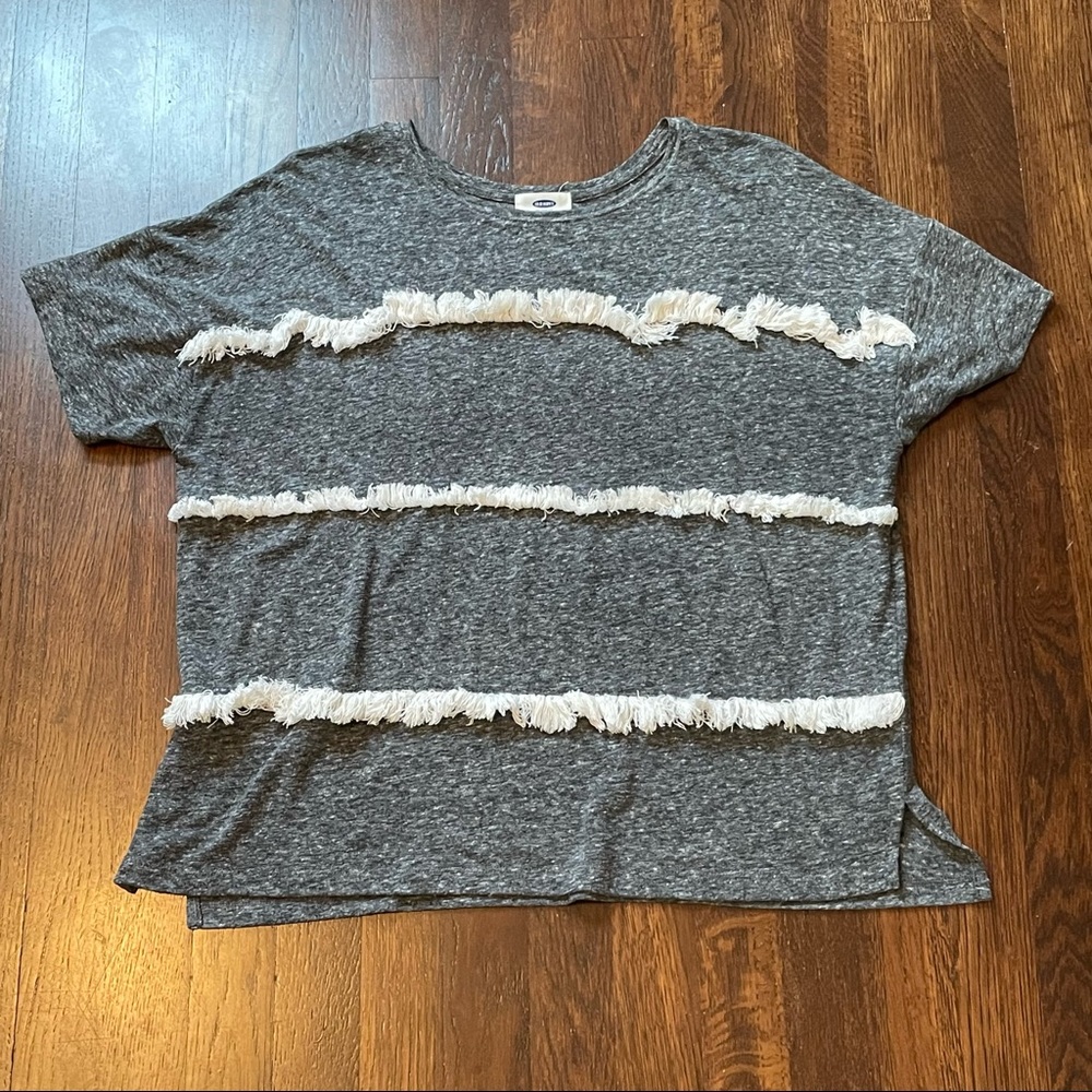 Old Navy Grey T-shirt with Fringe Accent.